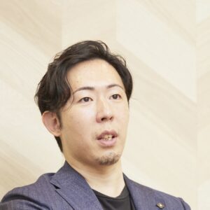 江
